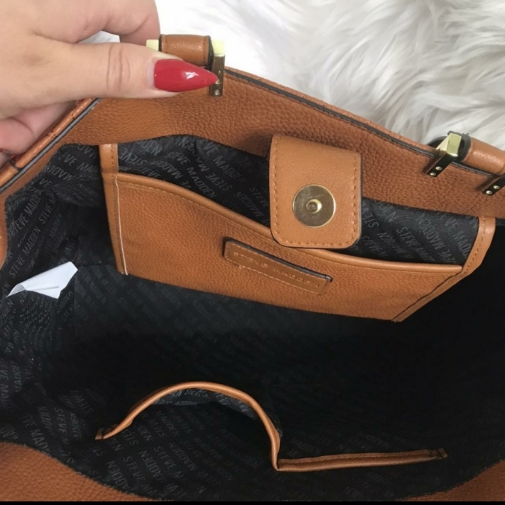 STEVE MADDEN LOGO SATCHEL TOTE HANDBAG SHOULDER - Picture 2 of 5